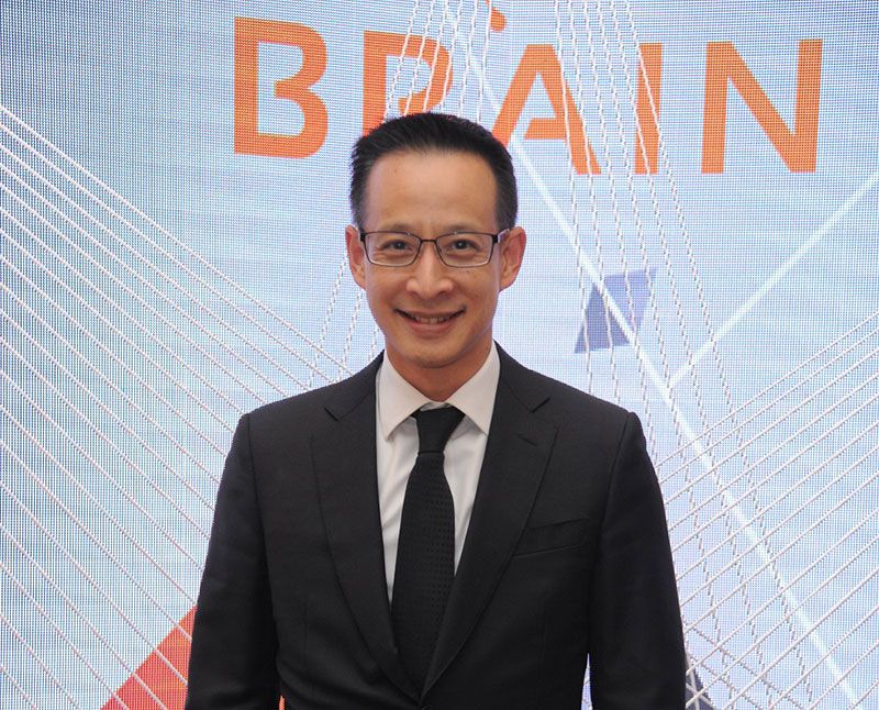 สาระ ล่ำซำ