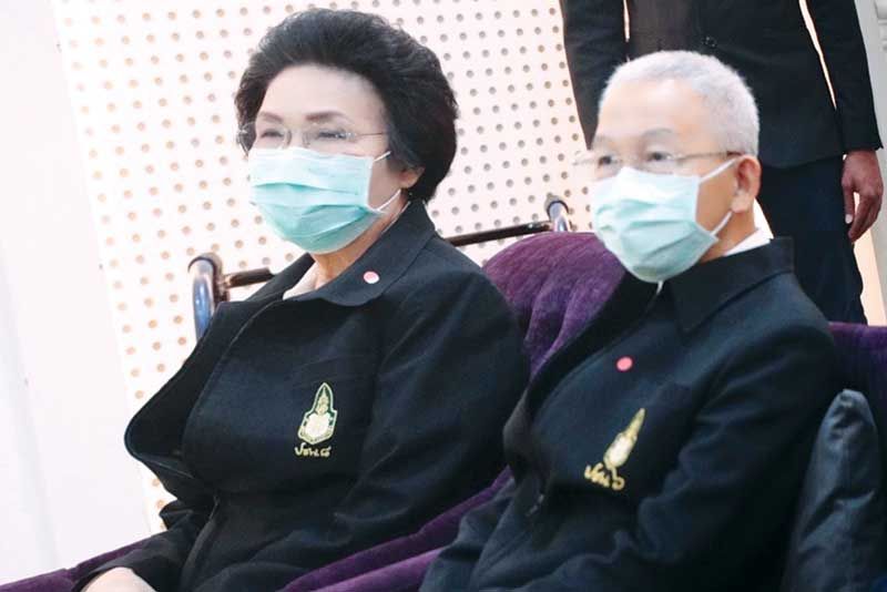พญ.เจรียง จันทรกมล, ศ.คลินิก เกียรติคุณ
นพ.อุดม คชินทร