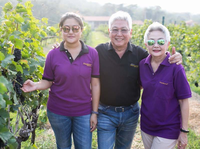 วิสุตา-วิสุทธิ์-สกุณา โลหิตนาวี เจ้าของไร่องุ่นไวน์ กราน-มอนเต้