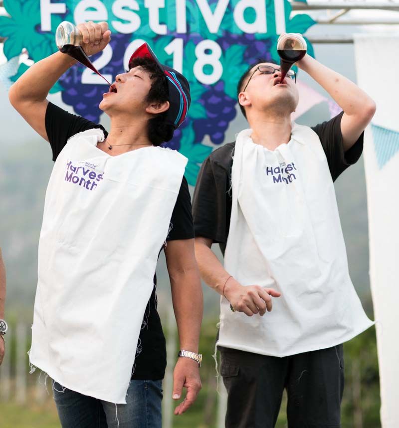 บรรยากาศการแข่งขัน Mini Poron Drinking