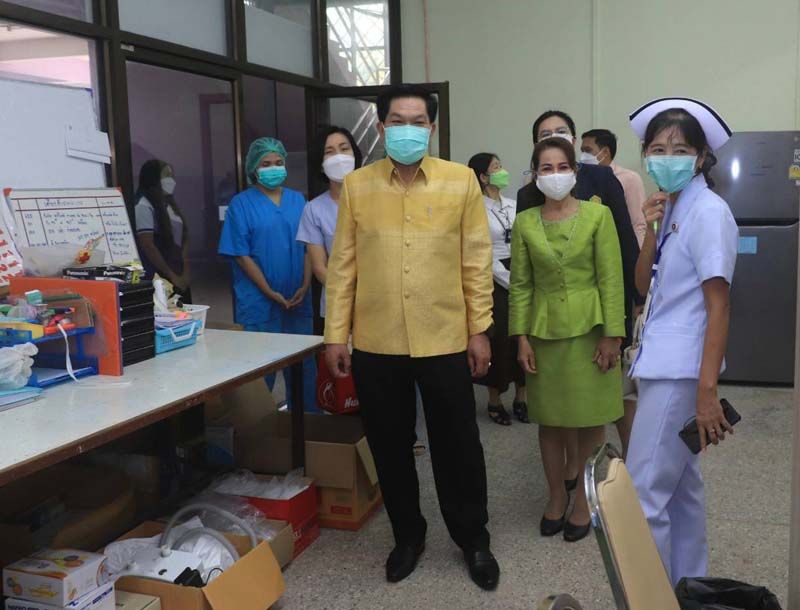 ตรวจเยี่ยมภายในโรงพยาบาลสนามบางบัวทอง