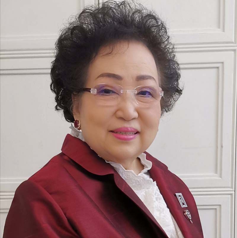 ซอนเชี่ยน กาญจนา สายสิริพร