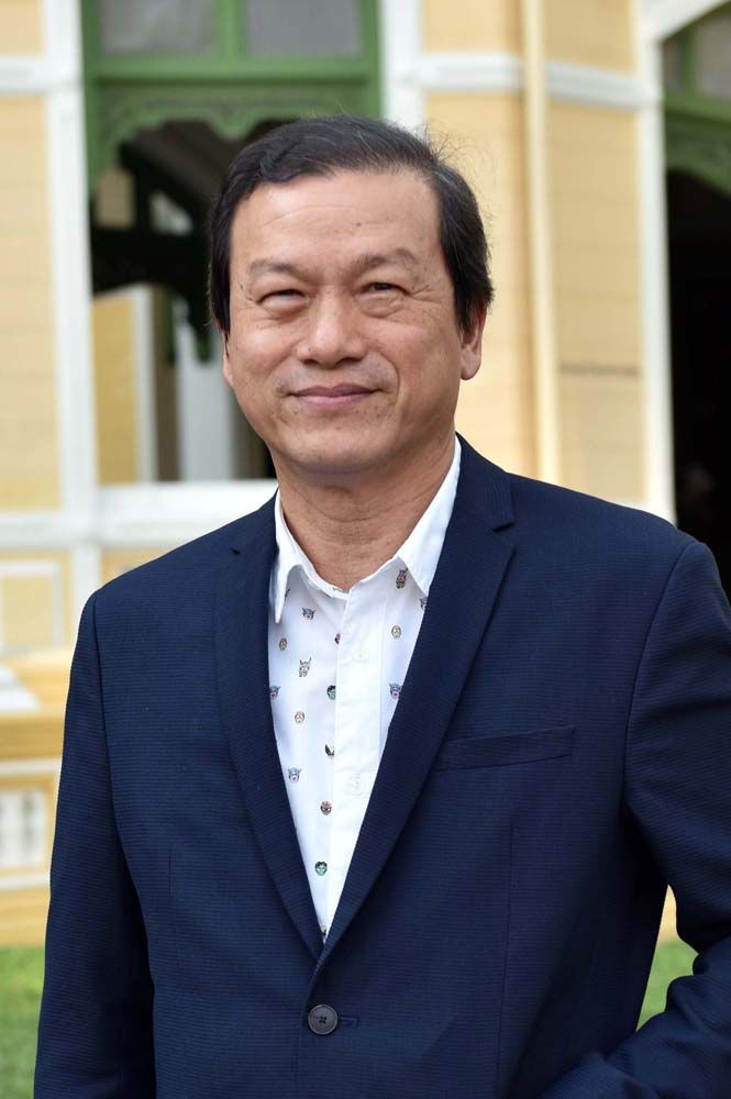 ศ.ดร.อภินันท์ โปษยานนท์ ในนามประธานอำนวยการและ ผอ.ศิลป์ บางกอก อาร์ต เบียนนาเล่