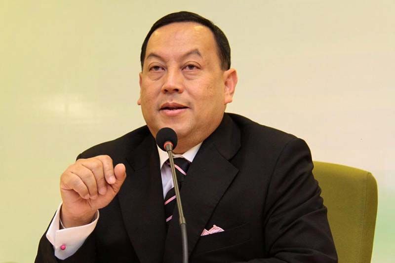 จุติ ไกรฤกษ์ รมว.กระทรวง พม.