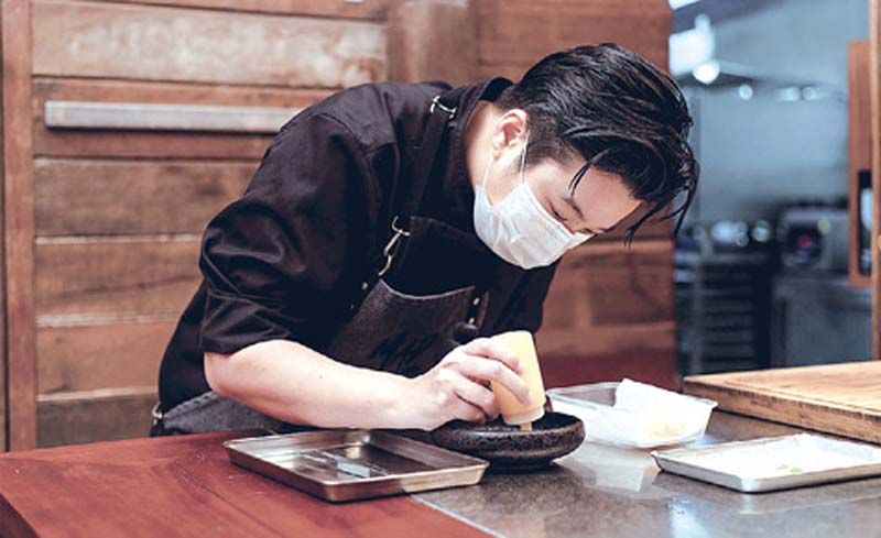 เชฟเชอ-พันธ์ทิพย์ อรรถการวงศ์ ร้าน MAD BEEF