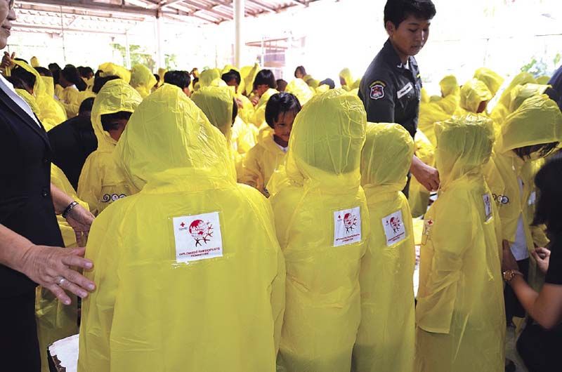 โครงการเสื้อกันฝน 