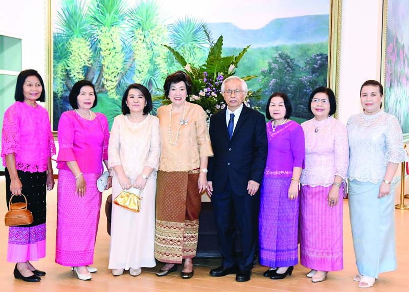 จงกล เกษมศานติ์, สมบูรณ์ น้อยโสภา, กุหลาบ ศรีพุทธิรัตน์, รัชดา-เรืองศิลป์ ศรีพุทธิรัตน์, จินตนา สาไธสง, สุภาพ ศรีพุทธิรัตน์, ระเบียบ เรืองศิริ