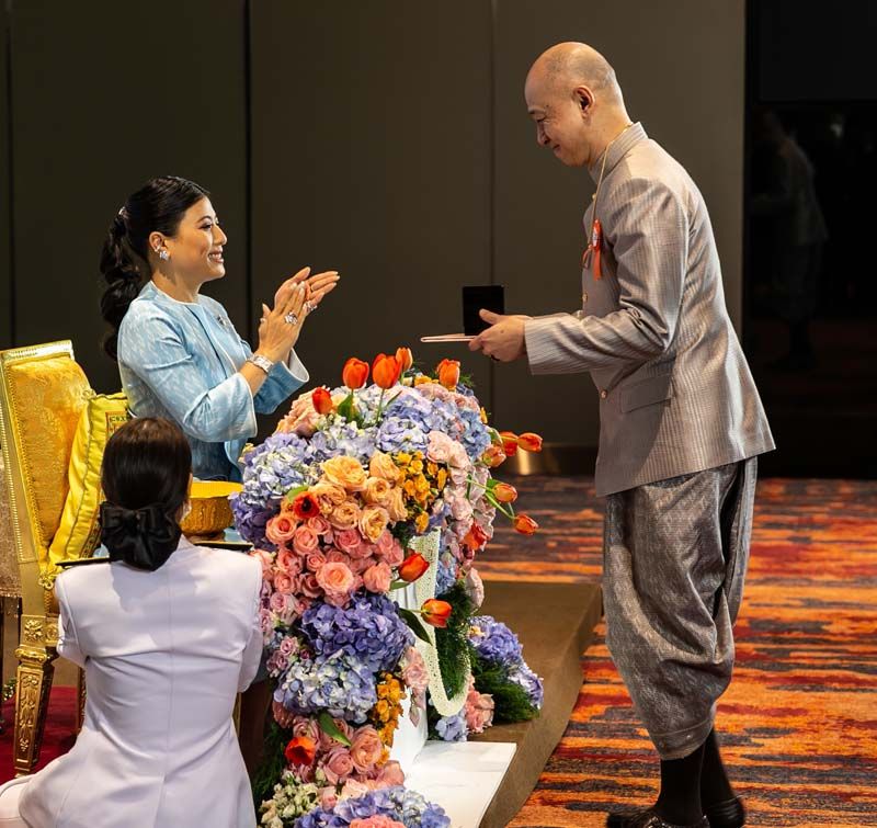 สมเด็จพระเจ้าลูกเธอ เจ้าฟ้าสิริวัณณวรีนารีรัตนราชกัญญา พระราชทานเหรียญรางวัลแก่ นายมีชัย แต้สุจริยา ผู้ชนะเลิศรางวัลThe Best of The Best



