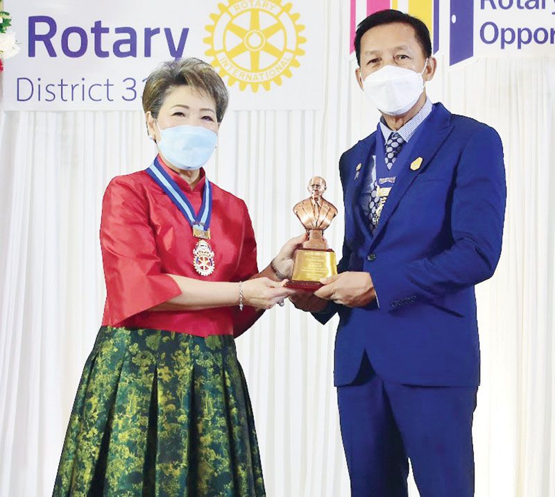 ผู้บริจาคมูลนิธิโรตารี ระดับ Major Gift