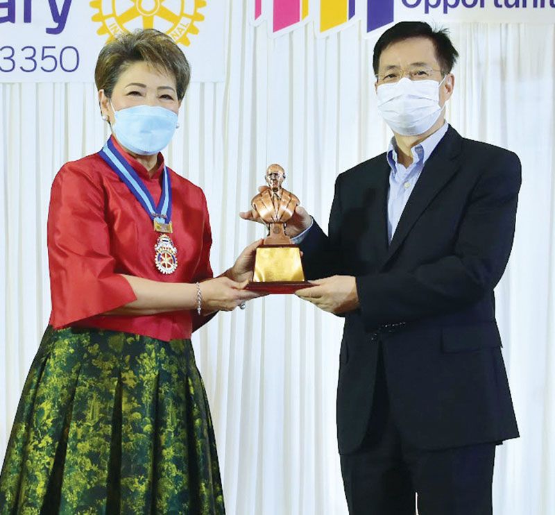 ผู้บริจาคมูลนิธิโรตารี ระดับ Major Gift