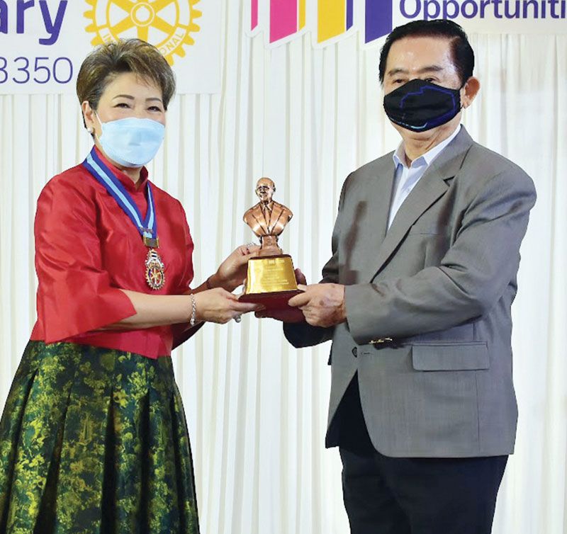 ผู้บริจาคมูลนิธิโรตารี ระดับ Major Gift