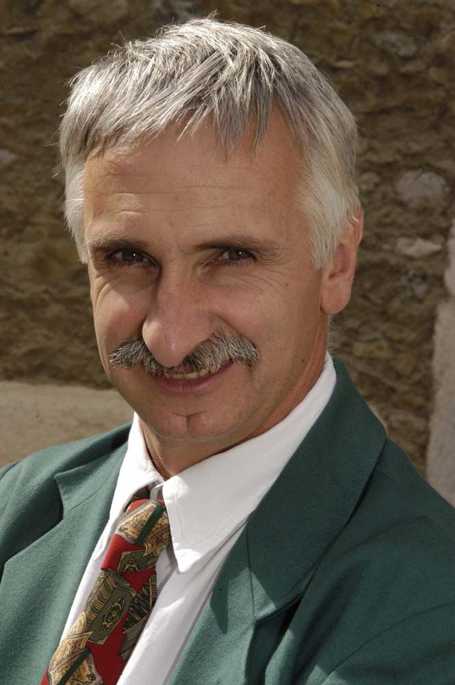 นพ.เบอนาร์ด พีคูล