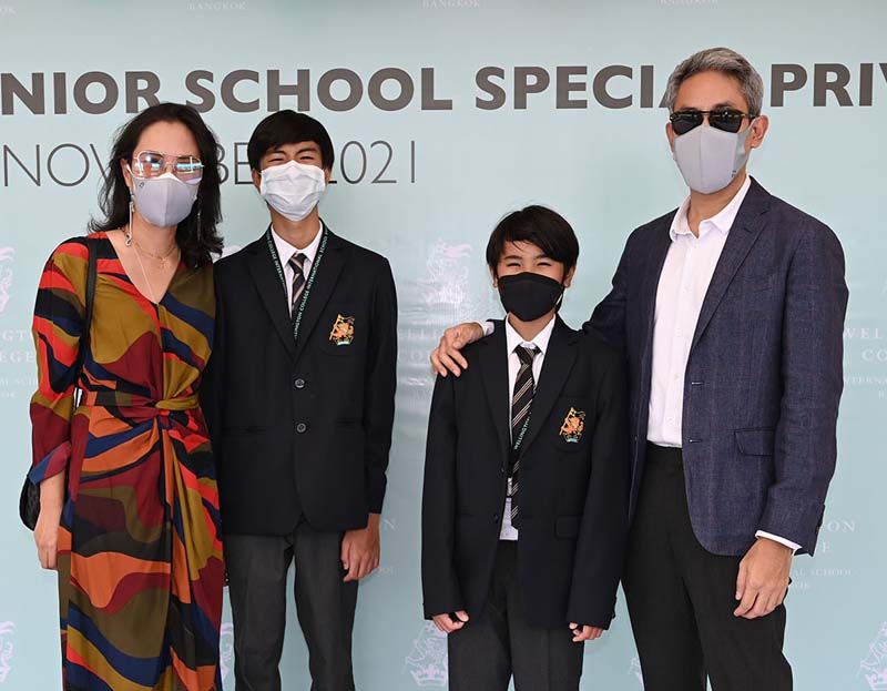 พิทักษ์พงศ์-สวัญชลัย พรพิบูลย์ และลูกๆ ทั้งสองคน