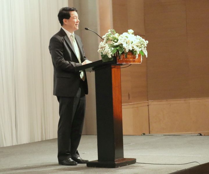 ศาสตราจารย์ นพ.สุทธิพันธ์ จิตพิมลมาศ ผู้อำนวยการ สกว.