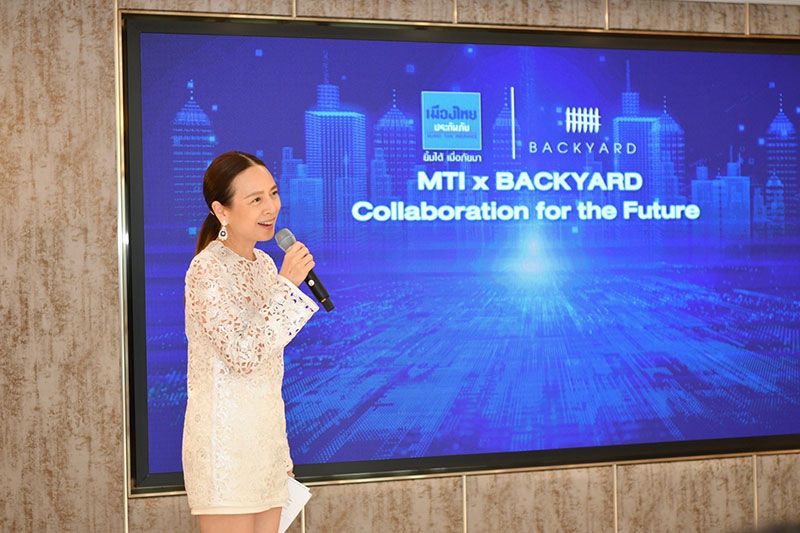 นวลพรรณ ล่ำซำ กก.ผจก. และประธานเจ้าหน้าที่บริหาร บมจ.เมืองไทย
ประกันภัย