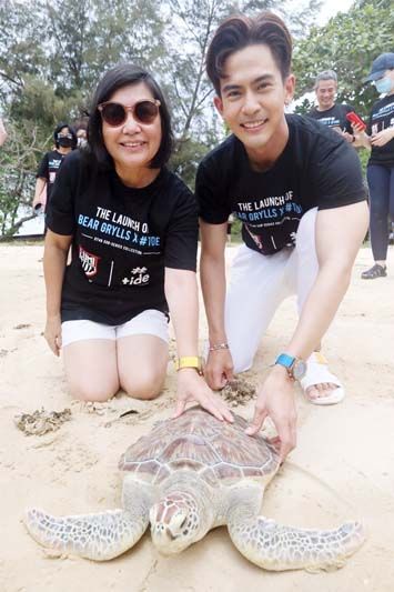 ร่วมกิจกรรมปล่อยเต่าทะเล สัตว์ทะเลหายากที่ใกล้สูญพันธุ์กลับคืนสู่ท้องทะเลที่สวยงาม