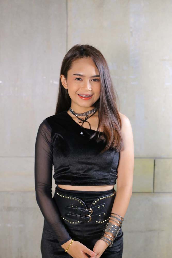 โบว์ จันทร์ทิพย์