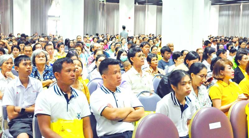 ครอบครัวของผู้บริจาคและผู้รับบริจาค ร่วมงานวันศูนย์รับบริจาคอวัยวะฯ อย่างเนืองแน่น