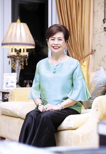 วาสนา รุ่งแสงทอง ลาทูรัส