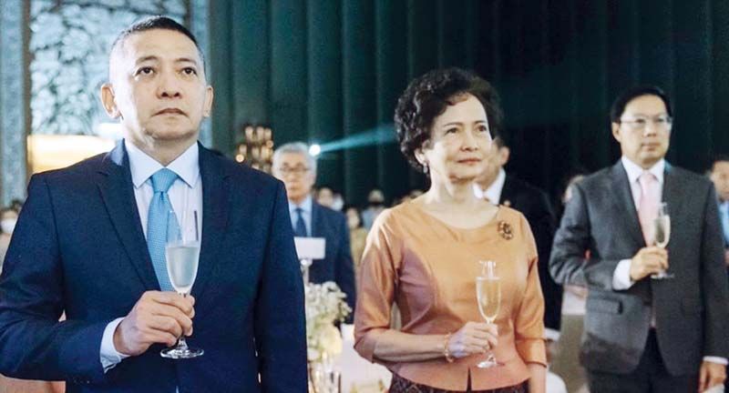 พล.ต.ท.รักษ์จิต หม้อมงคล, นันทวัลย์ ศกุนตนาค และปุณณิศร์
ศกุนตนาค