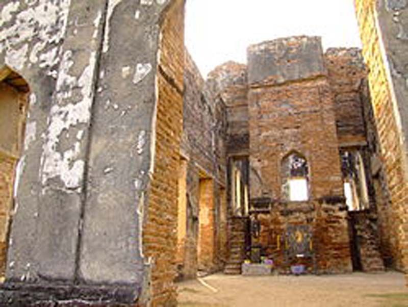 พระที่นั่งดุสิตสวรรค์ธัญมหาปราสาท