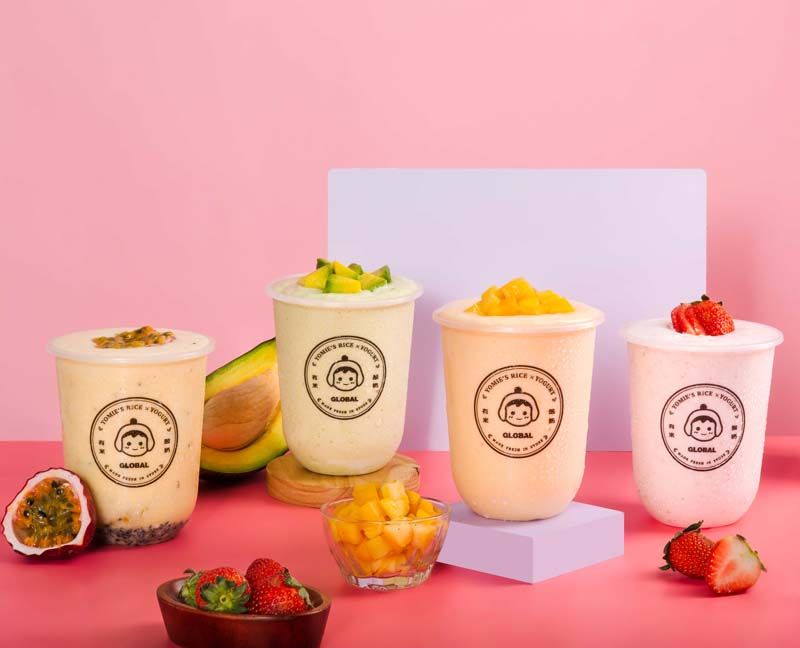 เมนูผลไม้ เช่น เสาวรส อโวคาโด มะม่วง และสตรอว์เบอร์รี่