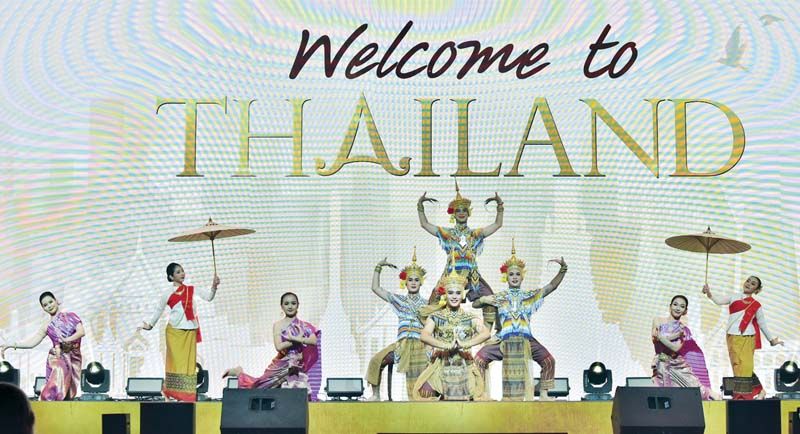 บรรยากาศการแสดงบนเวทีและกิจกรรมต่างๆ นำเสนอความเป็นไทยสู่สายตาชาวโลก