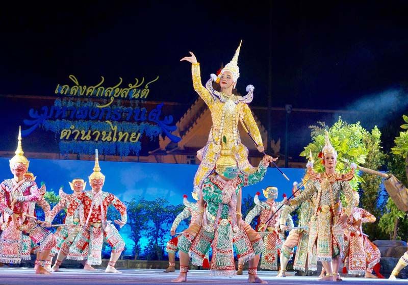 ส่วนหนึ่งของการแสดงโขนศาลาเฉลิมกรุง ชุด “หนุมาน ชาญกำแหง”