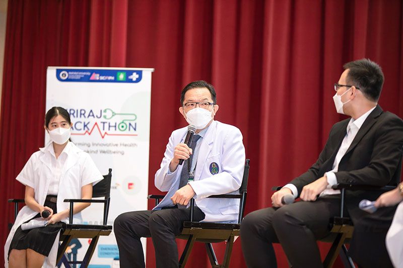 บรรยากาศ การเสวนาในหัวข้อต่างๆ

