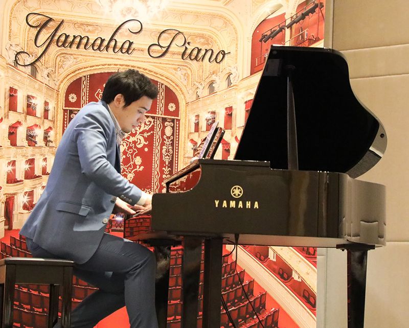 การแสดง Yamaha Artist โดยคริสโตเฟอร์ จั้นวอง แมคคิแกน