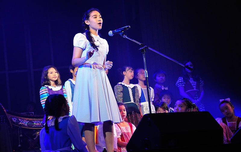 การแสดงของนักเรียน ASB

