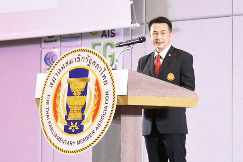 นพ.ชลน่าน ศรีแก้ว ผู้นำฝ่ายค้าน ให้ข้อเสนอแนะบทบาทสมาคมฯ

