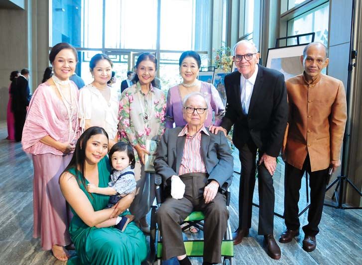 วาริน-ผาณิต พูนศิริวงศ์, นิรัชฎา พงษ์โสภณ, พริ้มเพรา ปุญโสนี,
อ่อนอุษา คูเปอร์-Garry Cooper และ ชนิสาร์ ลำเลียงพล