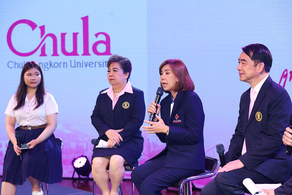 ภัทรพร เลิศศิริโรจน์, ดร.ลักขณา ลีละยุทธโยธิน, ปิยนันท์ คุ้มครอง และ ศ.นพ.กำธร พฤกษานานนท์
