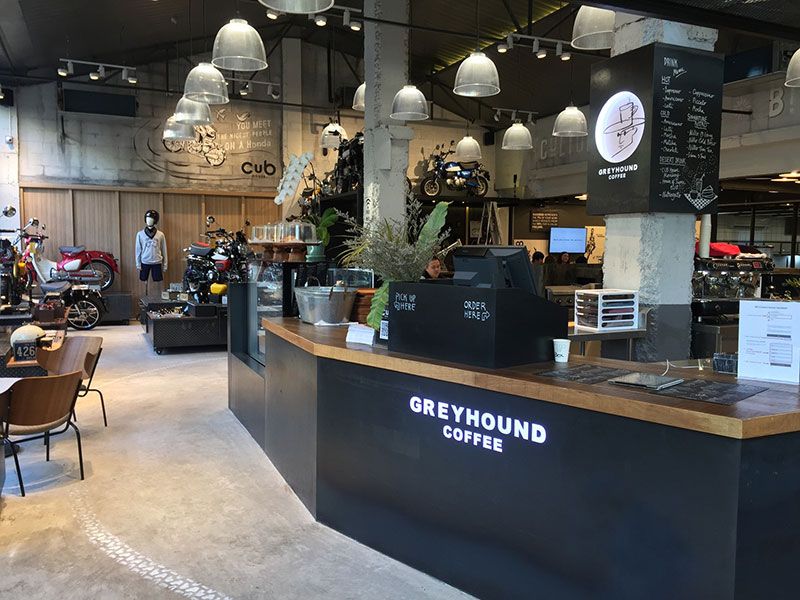 บรรยากาศภายใน “คับเฮ้าส์” (CUB House)