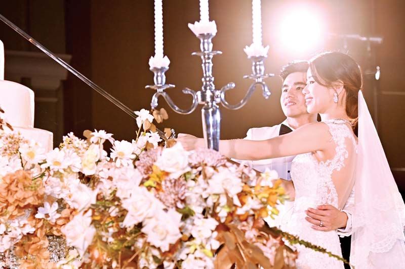 บรรยากาศบ่าว-สาว ตัดเค้กมงคล (ภาพสวยๆ โดย Nontboxshot)