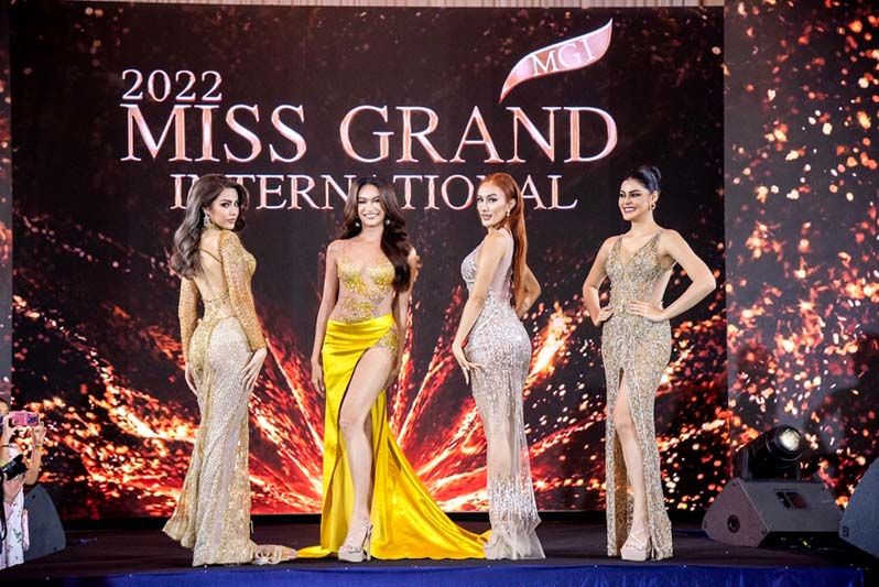 สี่สาวทีมมิสแกรนด์ ไทยแลนด์