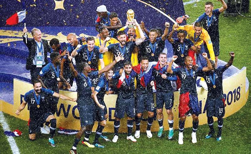 ฝรั่งเศส แชมป์โลก 2 สมัย ปี 1998 กับ 2018