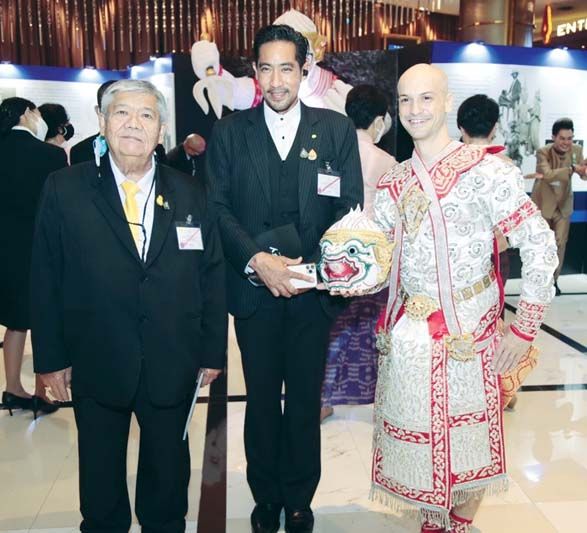 วิโรจน์ อยู่สวัสดิ์, นภัสกร มิตรธีรโรจน์ และนักแสดงหนุมาน เบญจมินทร์ ตาดี