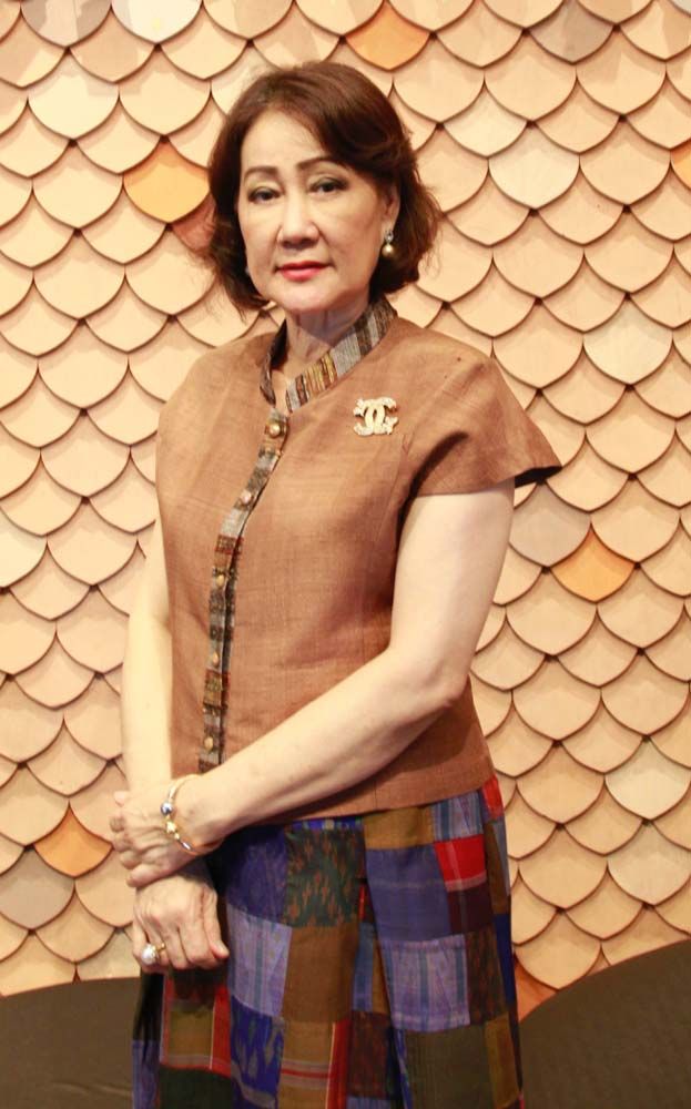 รวีรัตน์ ลักษณวิสิษฐ์ เจ้าของร้านนิตยาไก่ย่าง