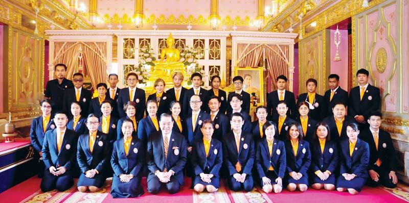 เจ้าหน้าที่มูลนิธิฯ พร้อมใจร่วมสวดมนต์เจริญจิตตภาวนาถวายพระพรองค์ประธานมูลนิธิฯ