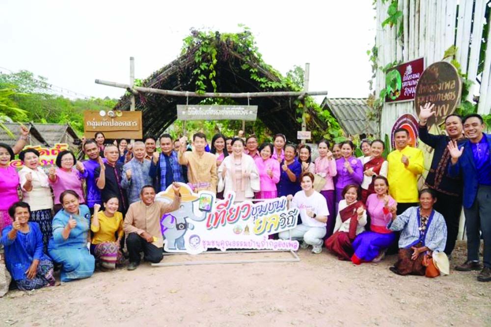ดร.ยุพา ทวีวัฒนะกิจบวร ปลัดวธ.เปิดชุมชนต้นแบบ