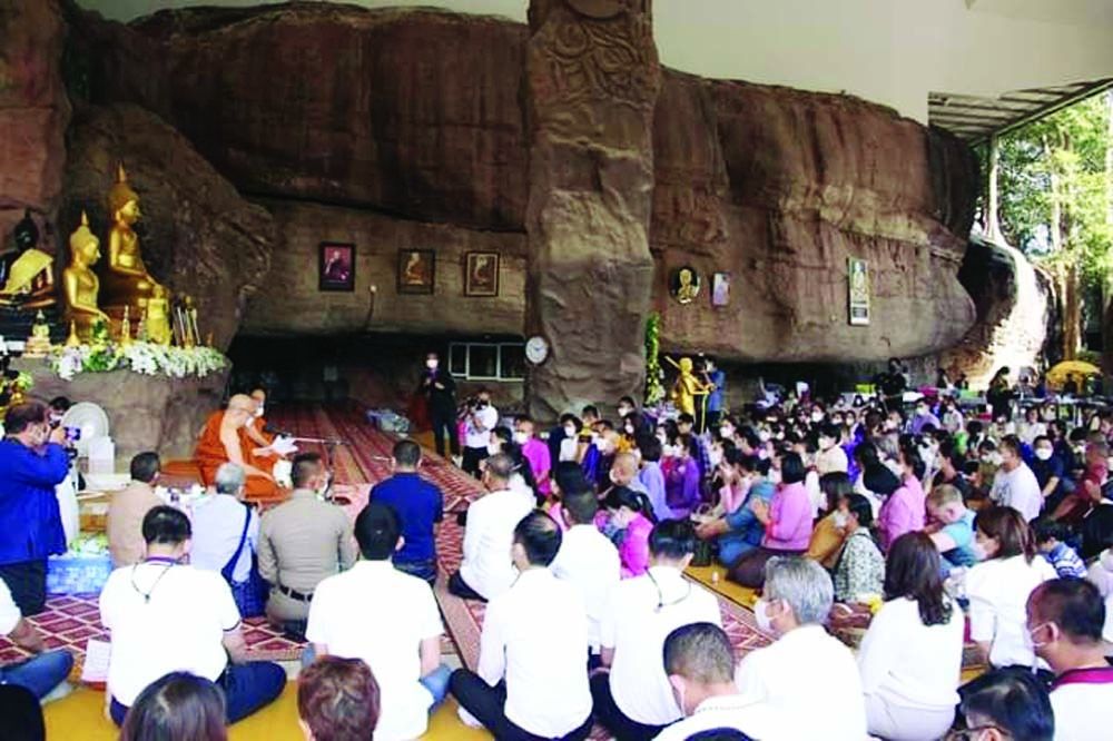 แสดงธรรมวันพระ

