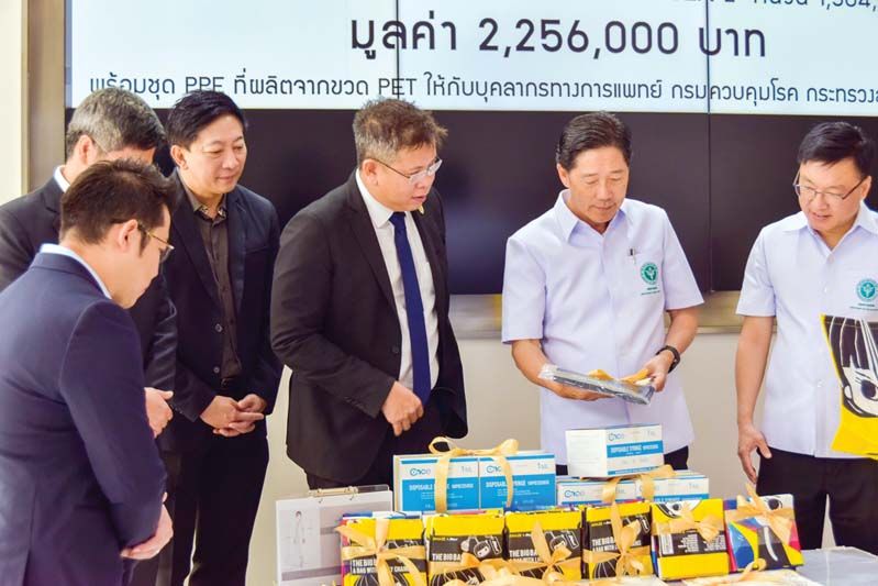 ตัวอย่างอุปกรณ์ทางการแพทย์ และกระเป๋ารีไซเคิล