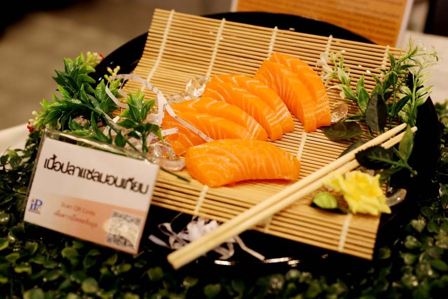 เนื้อแซลมอนเทียม หนึ่งในผลงานวิจัยที่พร้อมใช้ประโยชน์
เชิงพาณิชย์