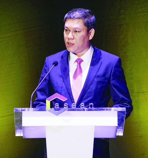 H.E.Mr.Hun Saroeun ออท.กัมพูชา