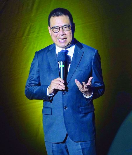 รุ่งโรจน์ รังสิโยภาส กก.ผจญ. 
SCG