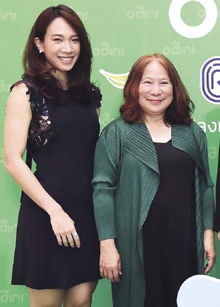 พราวพุธ-พล.ท.หญิง พูนภิรมย์ ลิปตพัลลภ