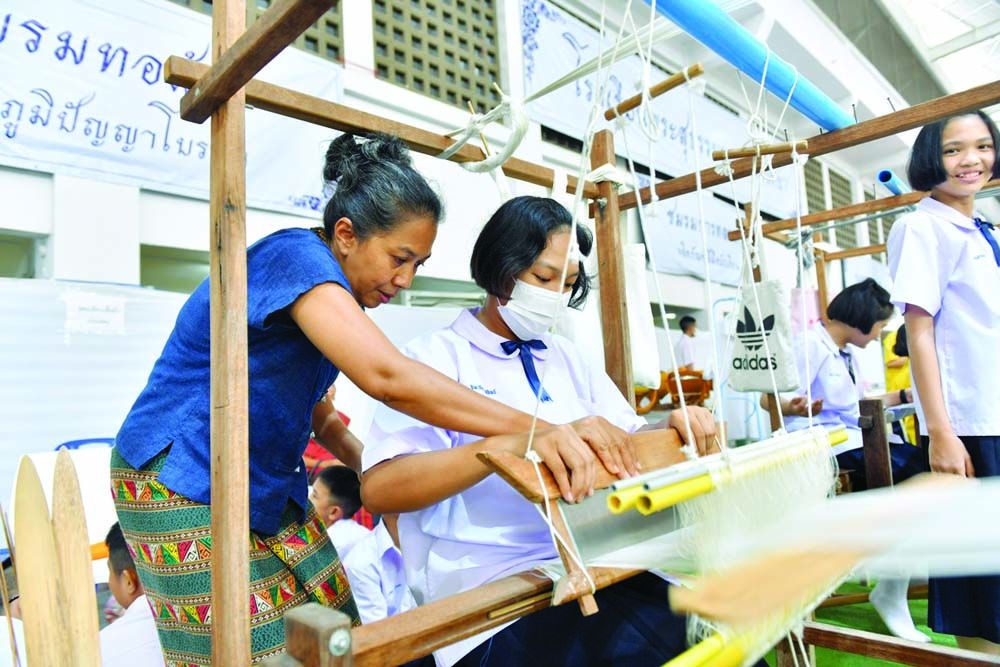 วิทยากรจากชุมชนผ้าทอ