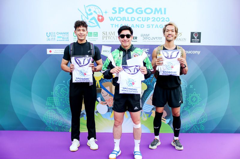 โตโน่-ภาคิน คำวิลัยศักดิ์ และเพื่อนร่วมการแข่งขัน